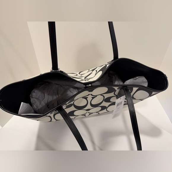 NWT Coach Black and White Signature Max City Tote Bag - Picture 8 of 11